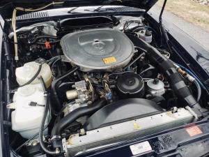 Mercedes-Benz 560 SL 1986 года  (NA)